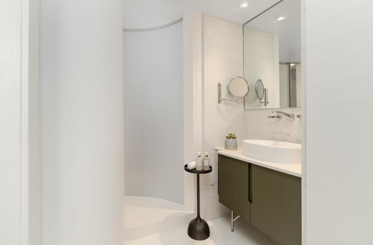Zena, A Viceroy Urban Retreat Hotel